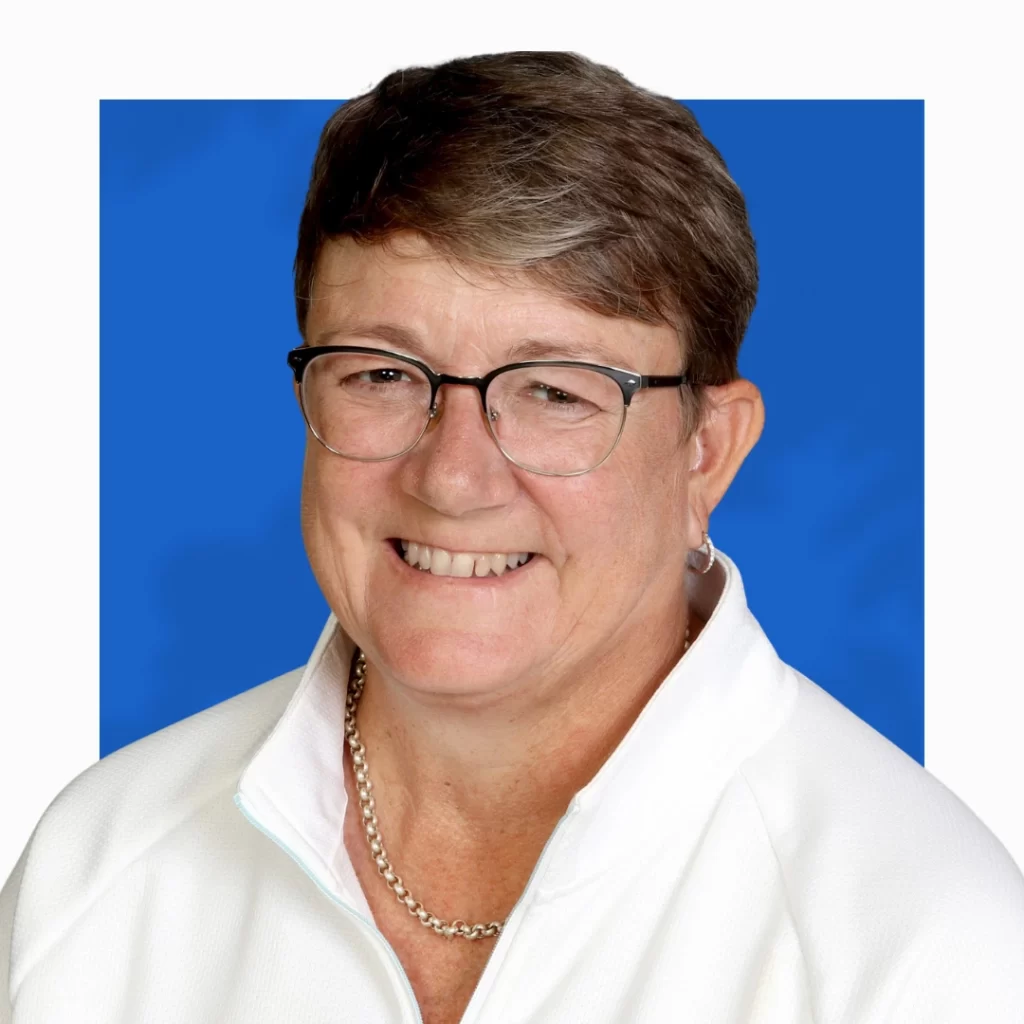 Jen Van de Kamer, Insurance Agent, Lowbanks, Ontario