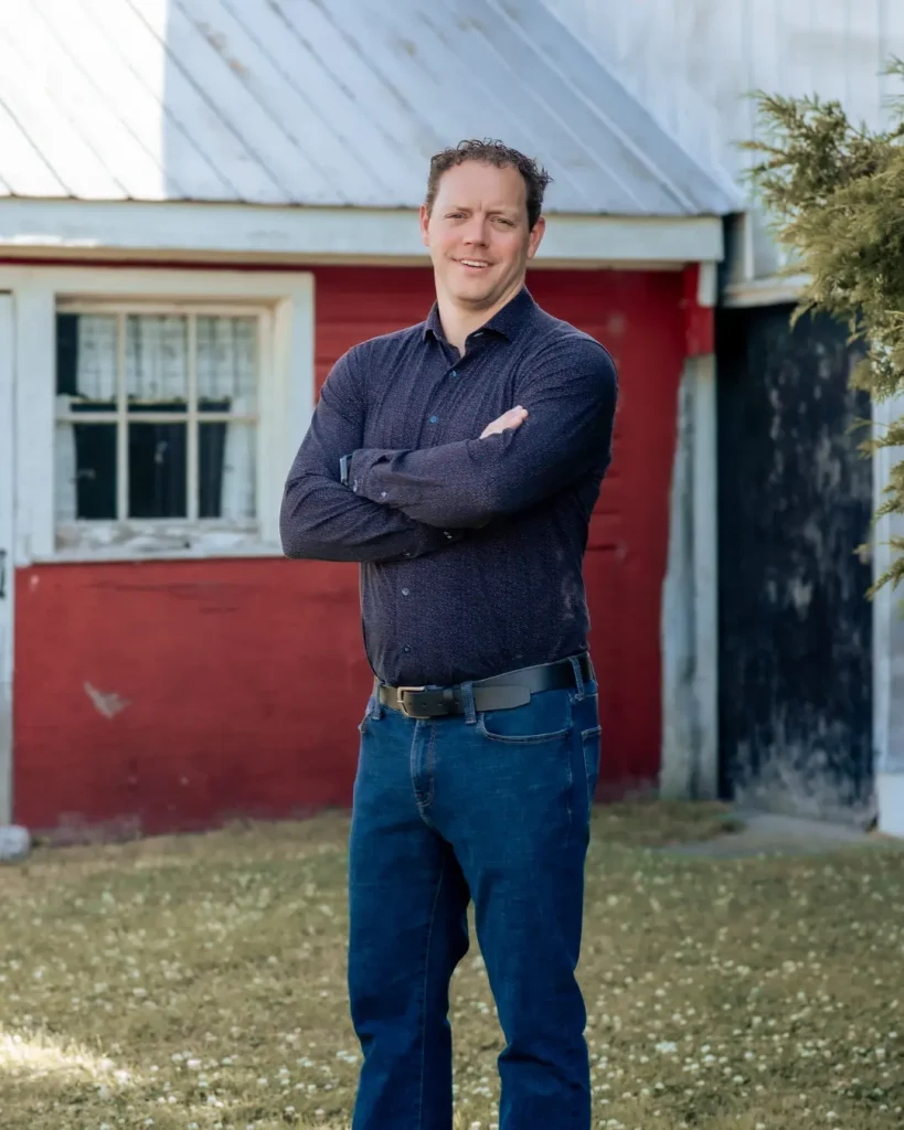 Chuck Gibbons, Insurance Agent, Jarvis, Ontario